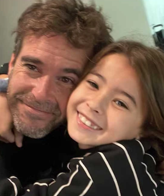 Rufina Cabré volvió a Turquía y sorprendió con un cambio de look