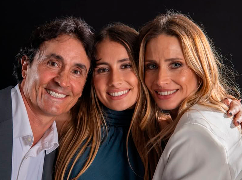 Sebastián Estevanez, emocionado por el egreso de su hija Francesca