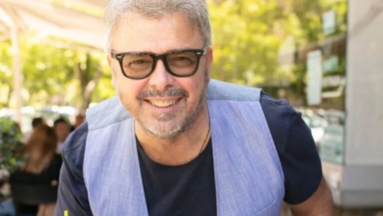 Donato De Santis y un plato cocinado desde la memoria