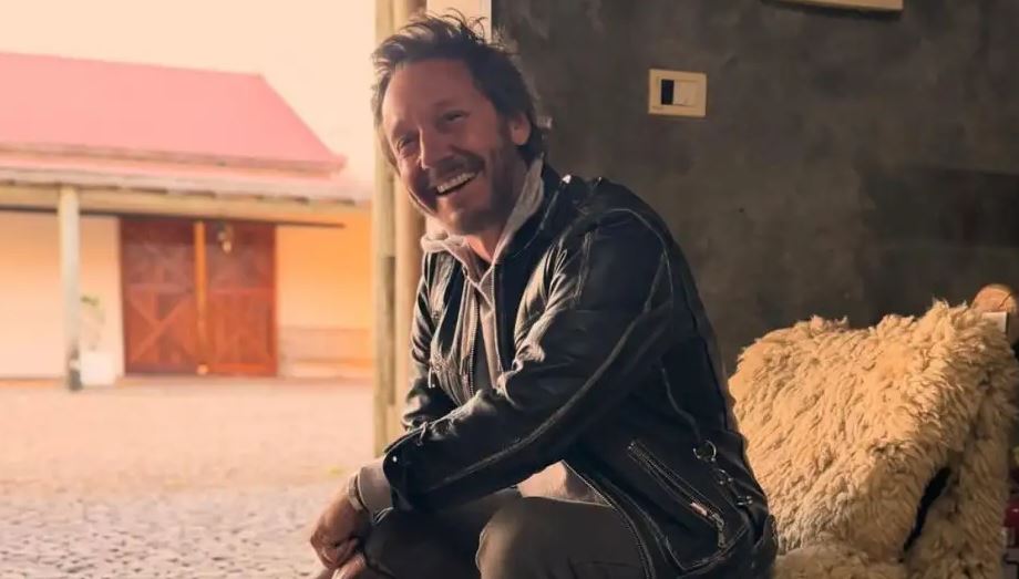 Así es la casa frente al mar de Benjamín Vicuña en Uruguay