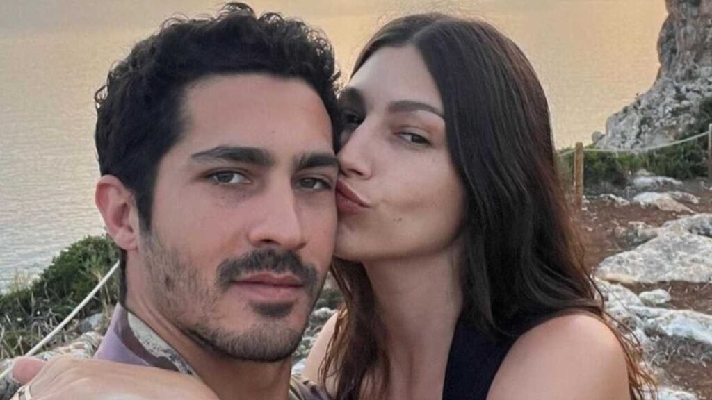 Úrsula Corberó publicó la primera foto de Dante en Barcelona