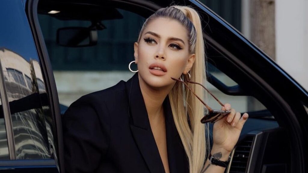 Wanda Nara mostró un bolso Chanel de USD 7.000 y generó reacciones