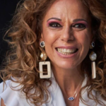 Iliana Calabró pausó su trabajo y se instaló en Brasil tras el nacimiento de su nieto Bento Iliana Calabró pausó su trabajo y se instaló en Brasil tras el nacimiento de su nieto Bento