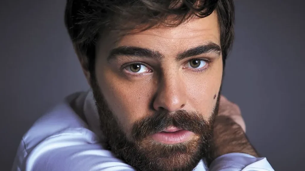 Peter Lanzani reapareció desde la clínica y dejó un mensaje que descomprimió la preocupación