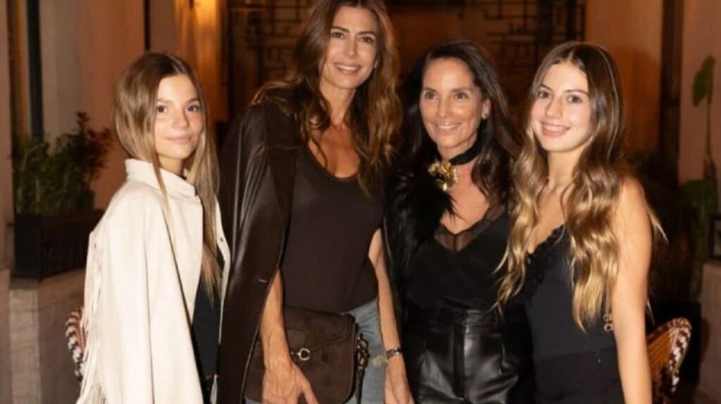 Juliana Awada reapareció con Antonia Macri en un evento de moda tras separarse de Mauricio Macri