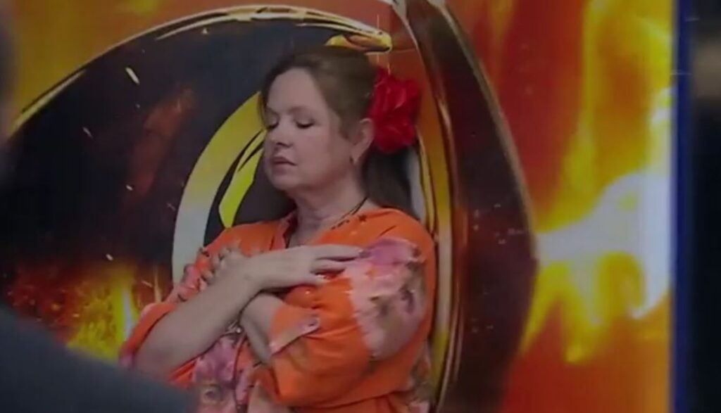 ANDREA DEL BOCA REGRESÓ A GRAN HERMANO CON INGRESO TEATRAL Y GENERÓ DUDAS POR SU SALUD