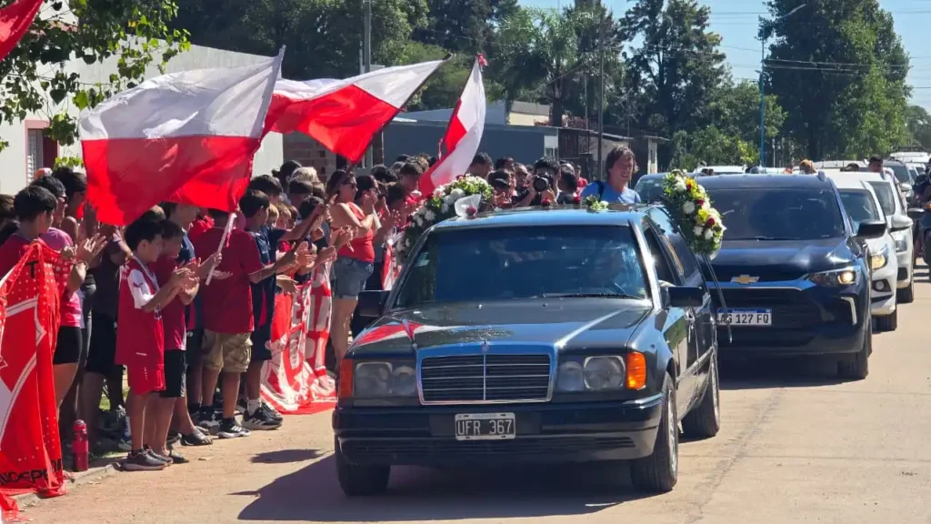 Ian Cabrera: el dato que surgió en el entierro sobre quién crió al atacante