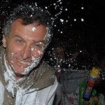 Mauricio Macri apareció bailando con Emily Lucius y el video en Los Polvorines se volvió viral