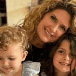 Isabel Macedo anunció que su familia se agranda y mostró la reacción de sus hijas