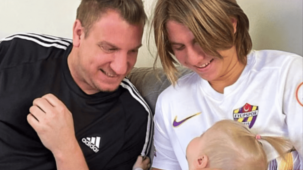 Maxi López y Valentino López reaparecieron en un sanatorio y un detalle llamó la atención en River