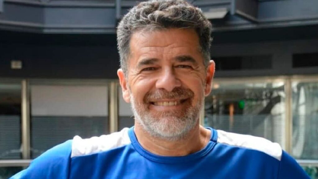 Julián Weich y Conciencia: el modelo que pone incómodo al mercado