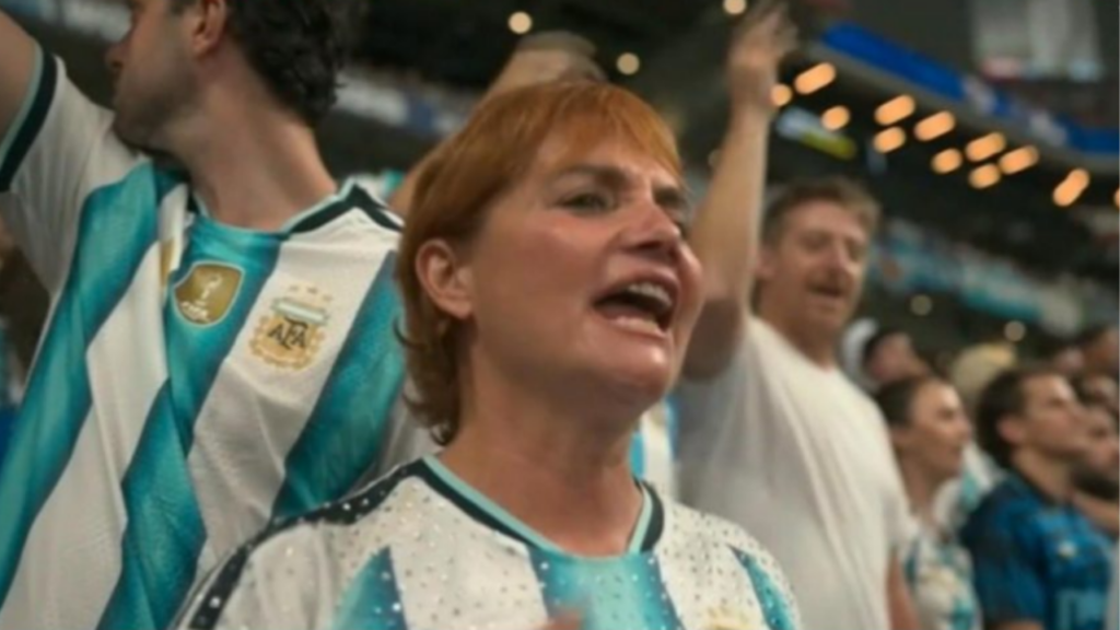 El incómodo momento que vivió Nancy Pazos con hinchas argentinos antes del partido con Inglaterra