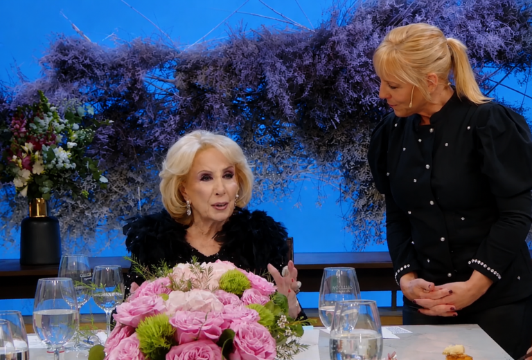Mirtha Legrand puso un límite a Jimena Monteverde tras una pregunta que la incomodó Mirtha Legrand puso un límite a Jimena Monteverde tras una pregunta que la incomodó