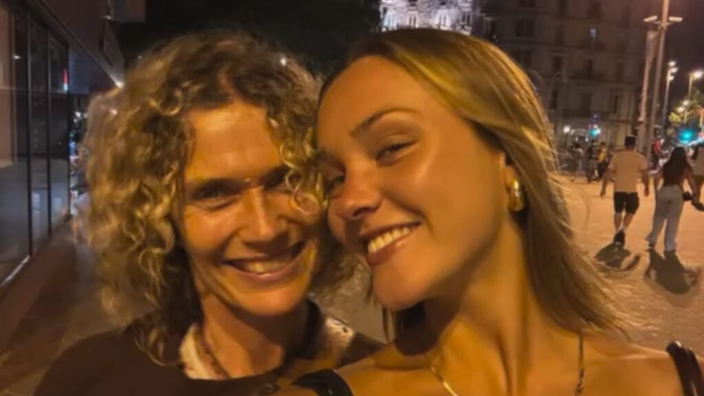 Sofía Solá, la hija de Maru Botana, empezó una nueva vida en Barcelona y dio su primer paso en la moda