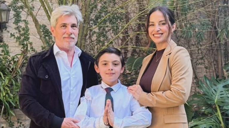 Lourdes Sánchez y el Chato Prada compartieron las fotos de la Primera Comunión de Valentín