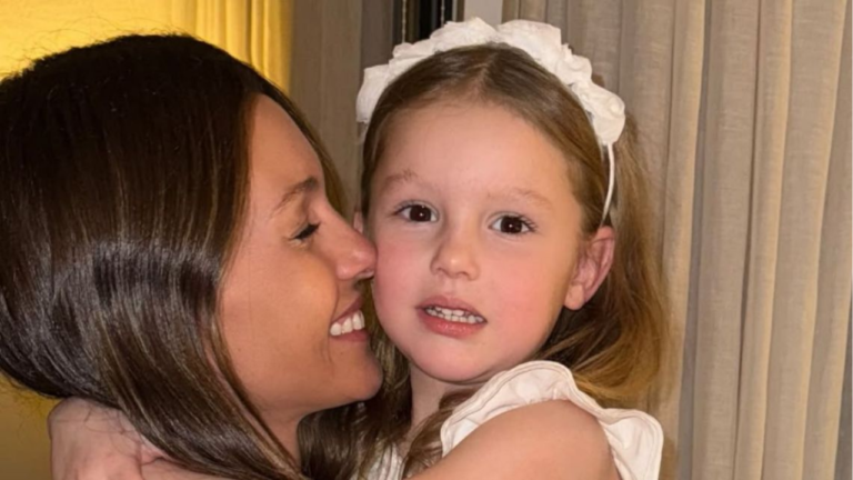 El gesto de Anita García Moritán con Pampita después del esfuerzo de la peregrinación a Luján
