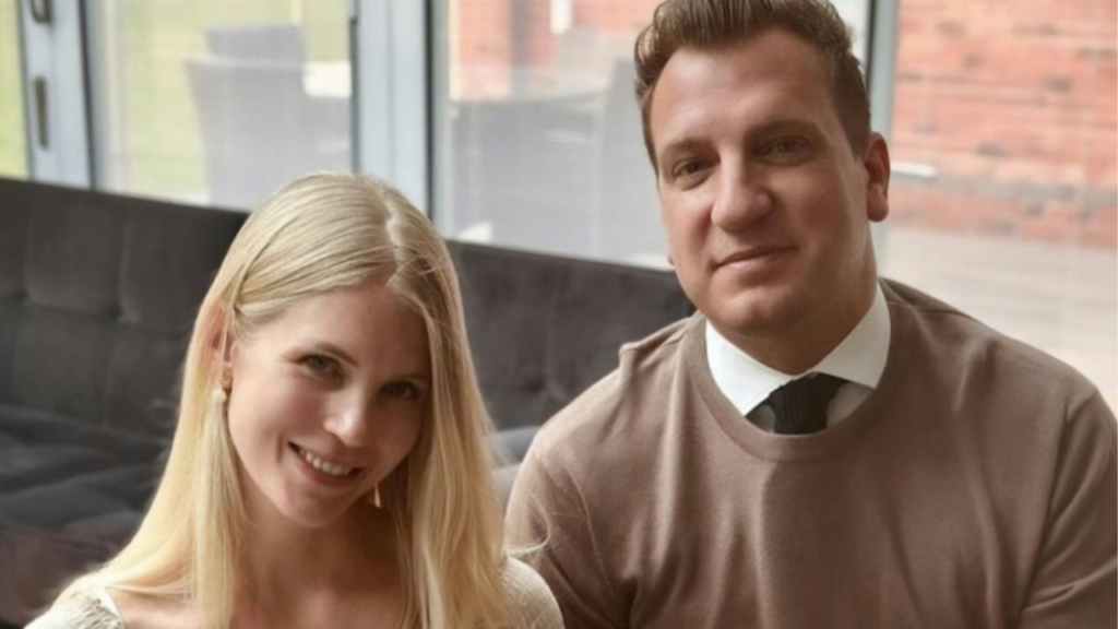Maxi López fue visto cenando con una mujer y volvieron los rumores de crisis con Daniela Christiansson